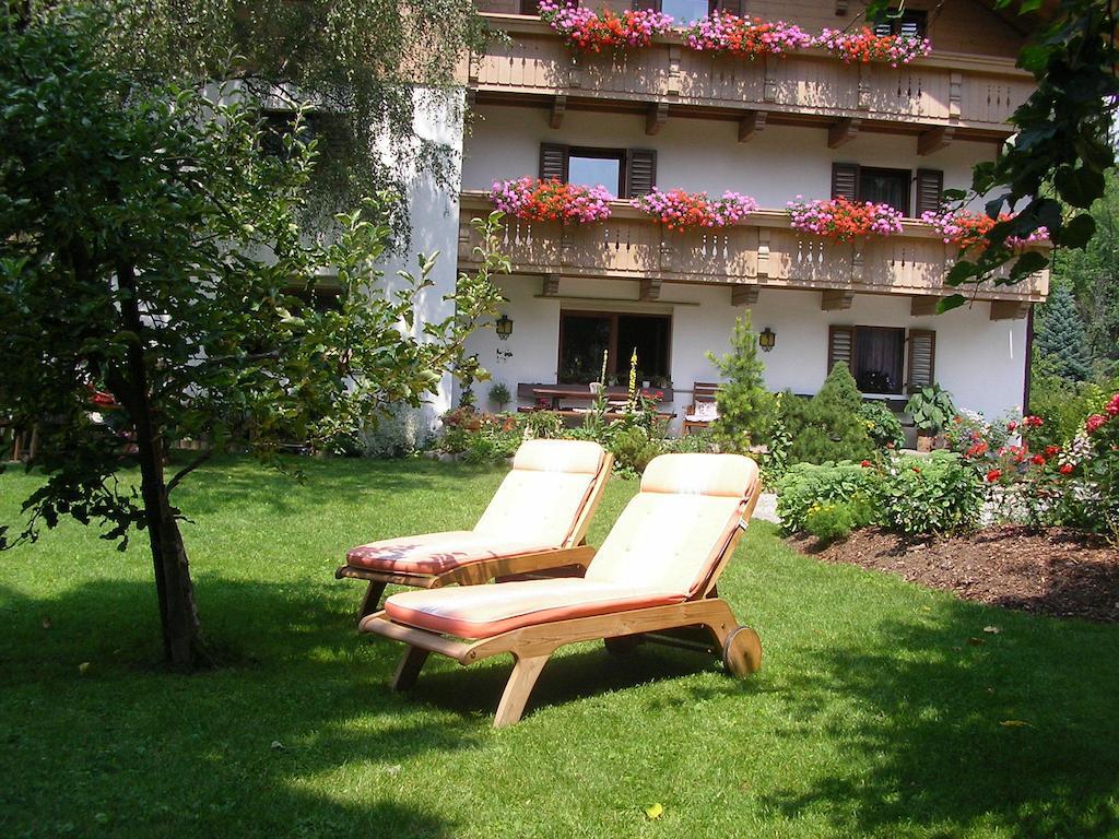 Burgblick Hotel San Lorenzo di Sebato Exterior photo